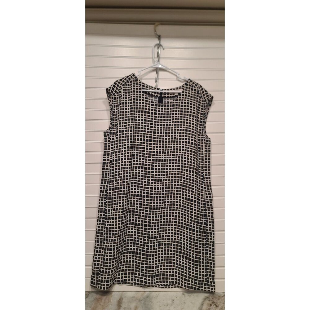 Ann Taylor Loft sleeveless Black/White Grid-Pattern Shift Dress Size L NWT